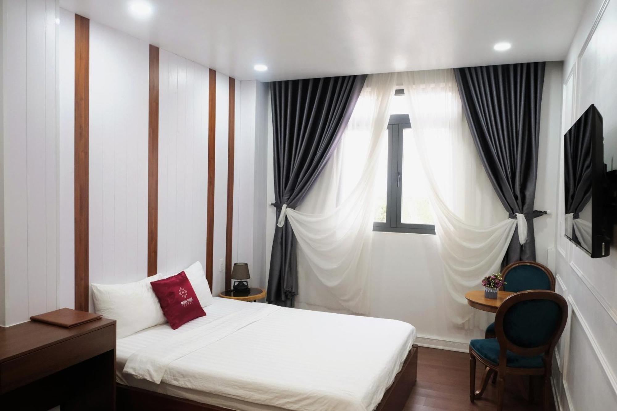 Minh Khue Hotel Vĩnh Long Exterior foto